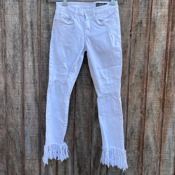 BLANKNYC white crop girlfriend jean - Picture 6 of 15